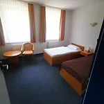 Pilotenunterkunft Fliegerhorst Hotel