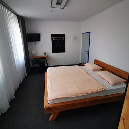 Hotel Pilotenunterkunft Fliegerhorst