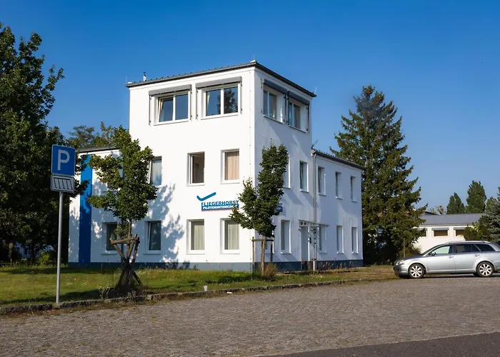 Pilotenunterkunft Fliegerhorst فندق شتراوسبرغ