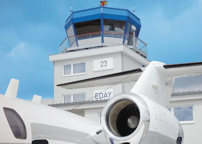 Hotell Pilotenunterkunft Fliegerhorst