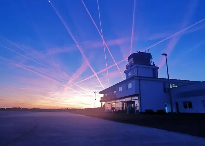 فندق Pilotenunterkunft Fliegerhorst *